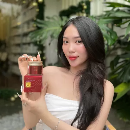 REVIEW CỦA KHÁCH HÀNG VỀ KEM DẦU NGỰA MIRUM
